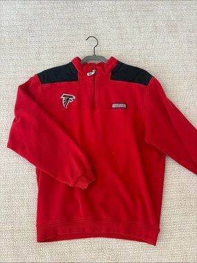 Atlanta Falcons Vineyard Vines Red Fleece Pullover with Black Shoulder Panels